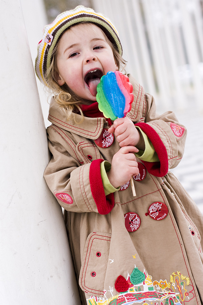 Polina und der Lolli :)