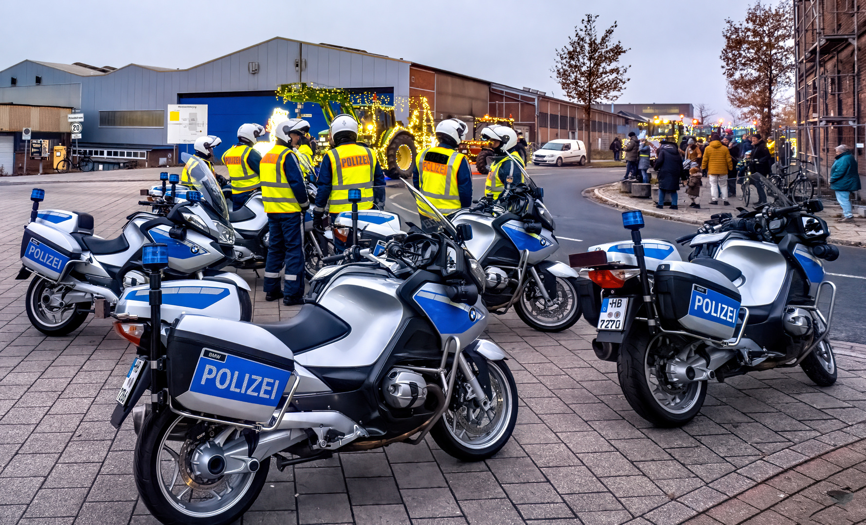 Polizei-Eskorte