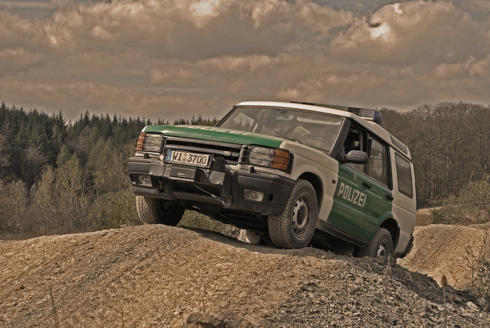 Polizei Geländewagen