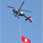 Polizei-Helikopter auf dem Hafengeburtstag 2011