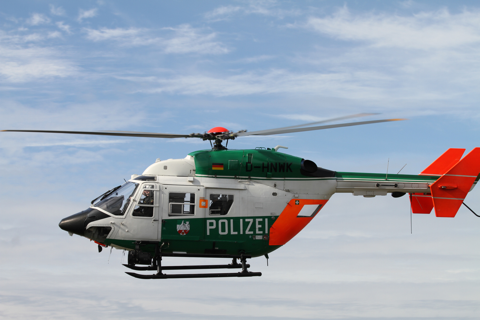 Polizei-Hubschrauber am DUS