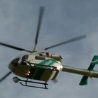 Polizei-Hubschrauber im Überflug