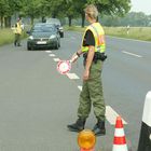 Polizeikontrolle vor WM-Spiel in Hannover - B65