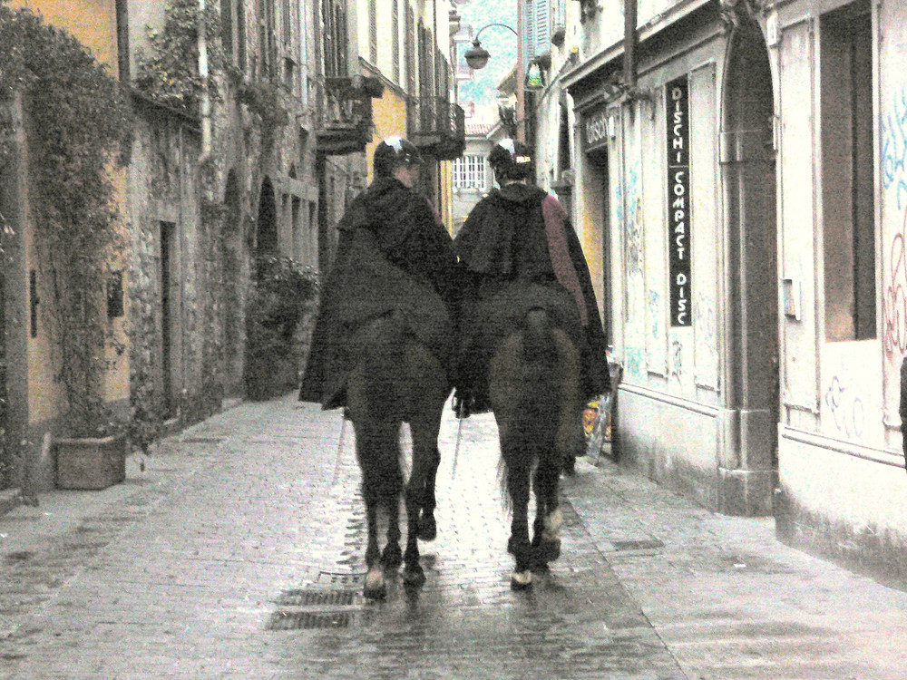 polizia a cavallo