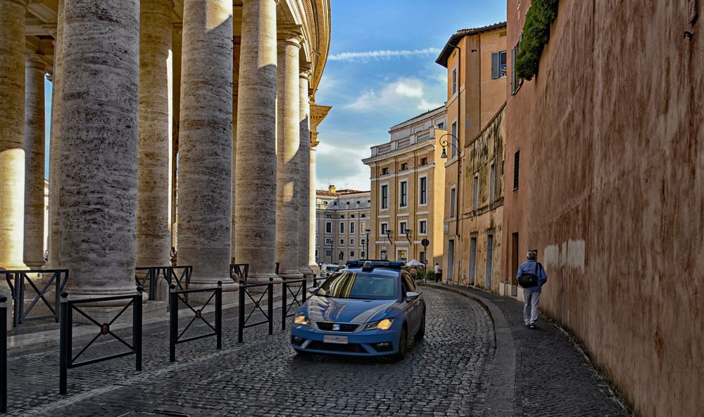 Polizia al vaticano  - Roma  -