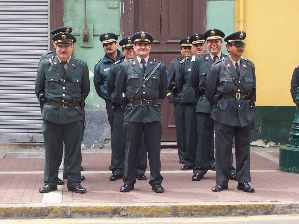 Polizisten in Lima