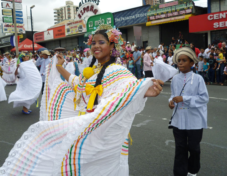 Pollera panameña (1)