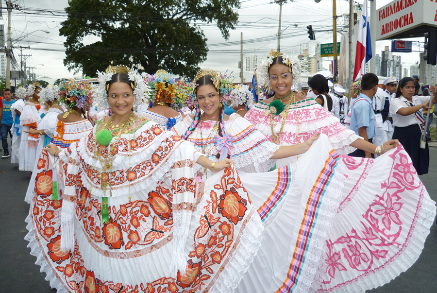 Pollera panameña