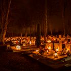 Polnischer Friedhof bei Nacht zu Ostern