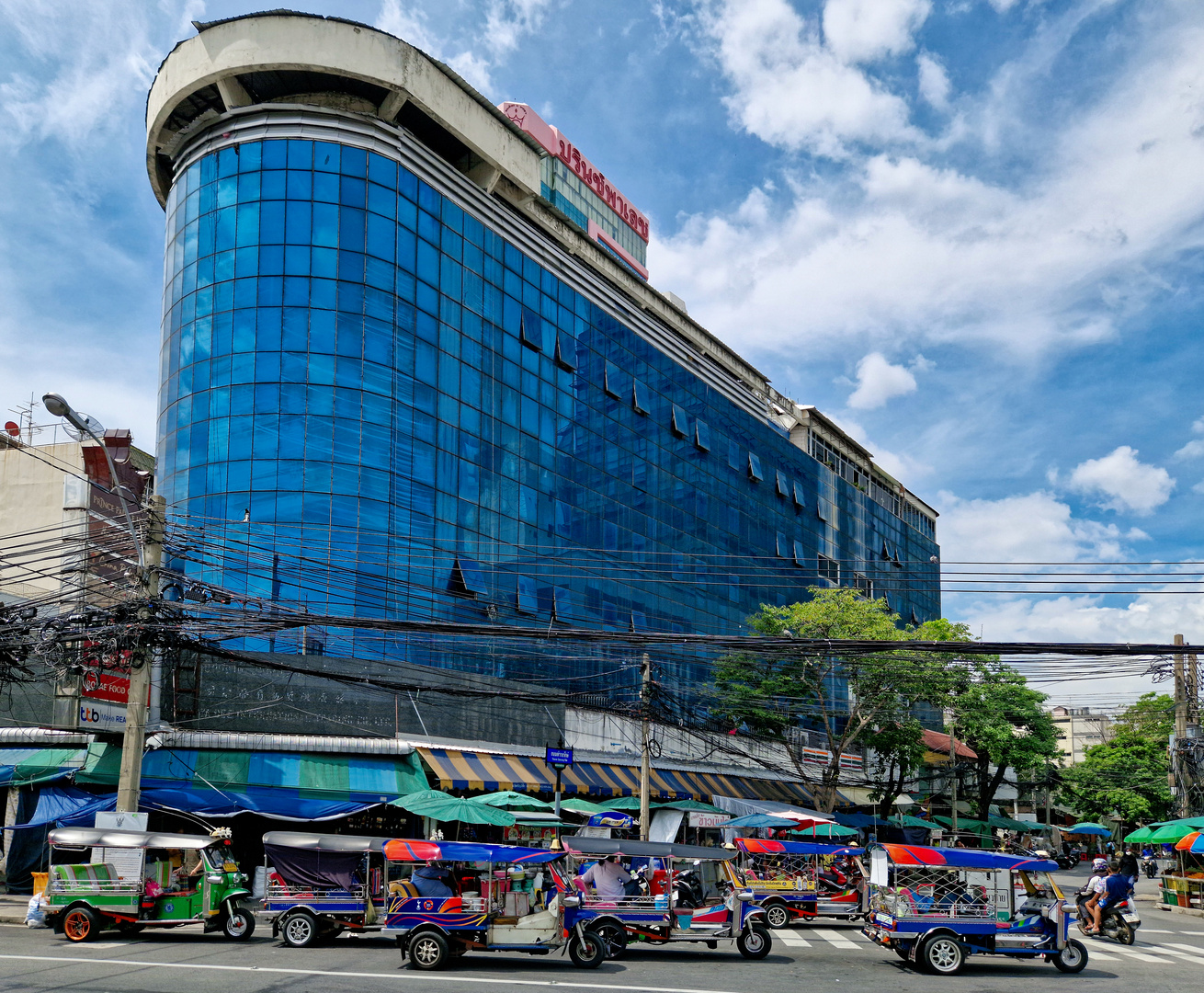 Pom Prap Sattru Phai - Der Bobae Market 