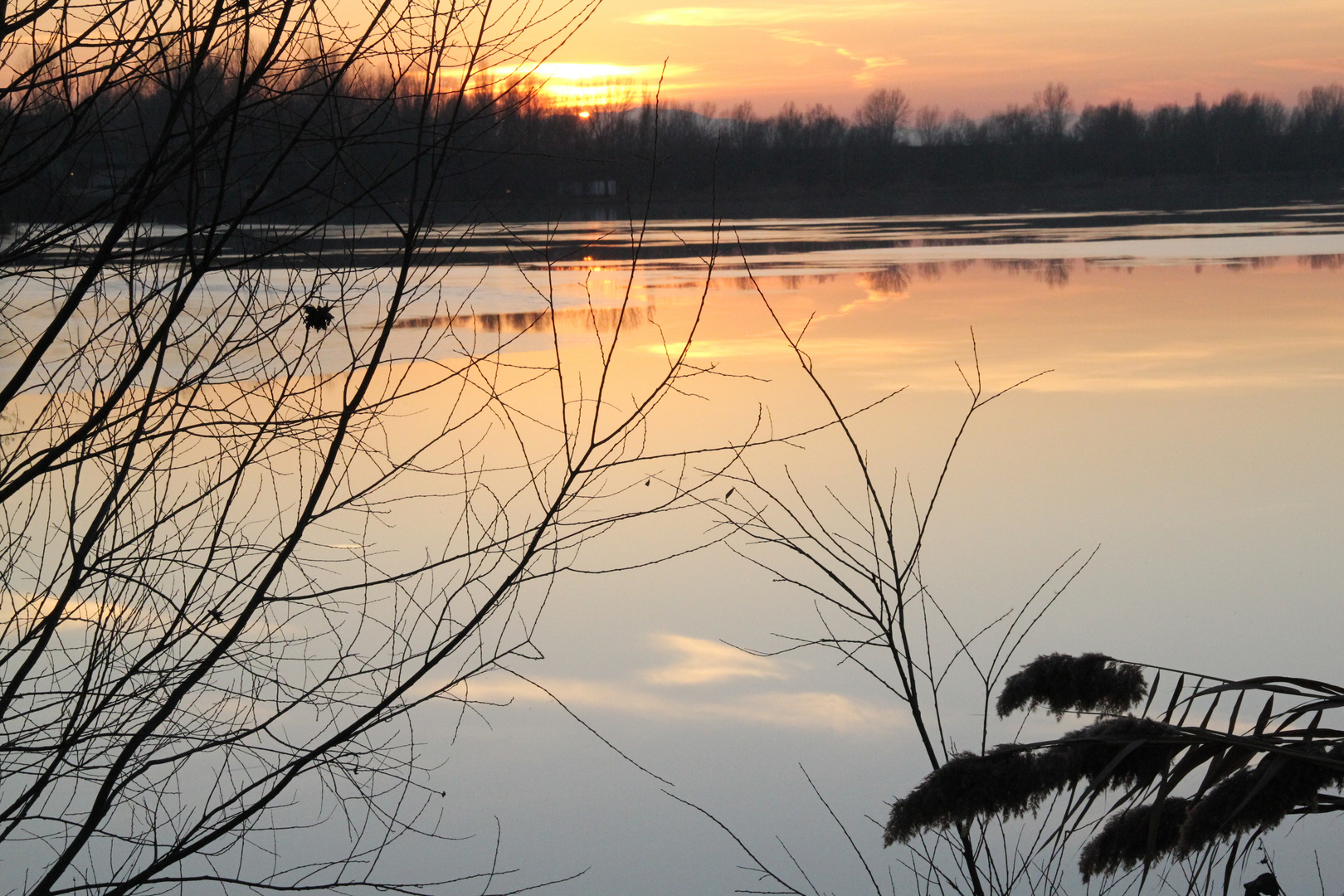 Pomeriggio sul lago