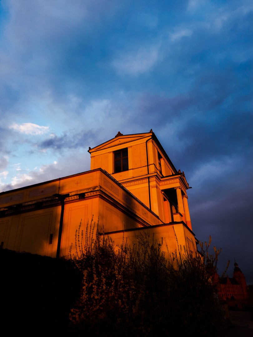 Pompejanum in der Abenddämmerung 