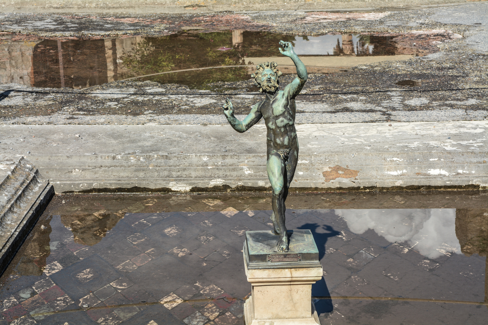 Pompeji - Haus des Fauns Atrium mit Faun-Statue