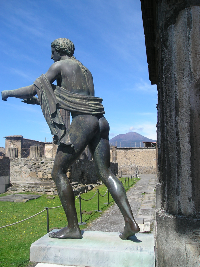 Pompeji mit dem Vesuv im Hintergrund