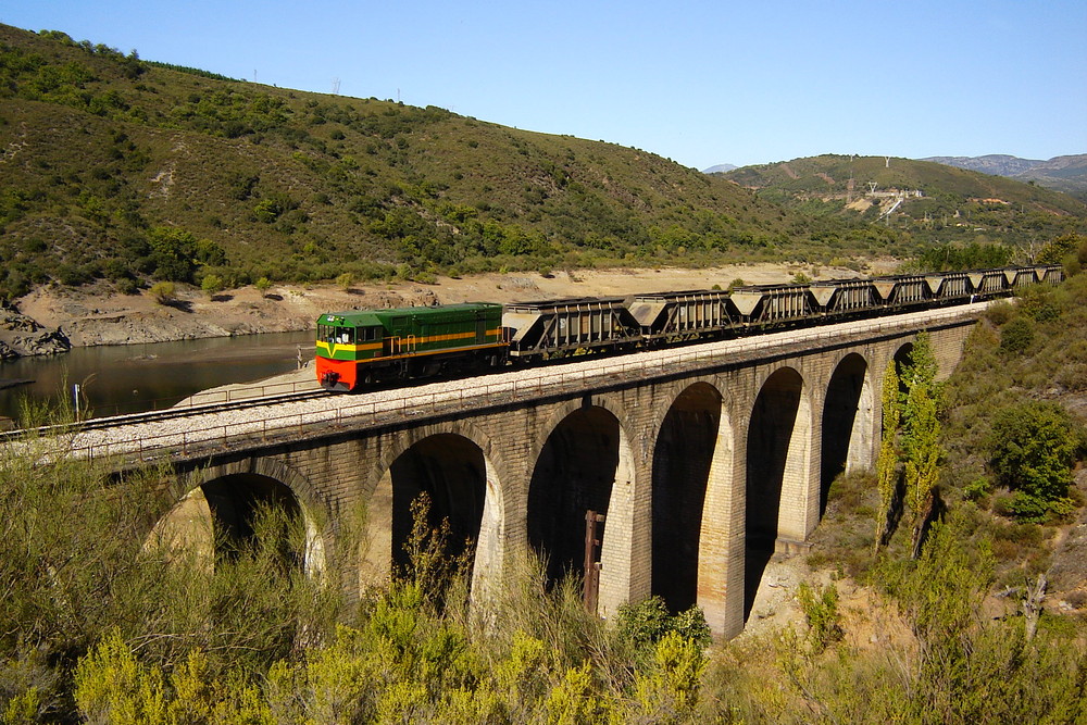 Ponferrada-Villablino railway