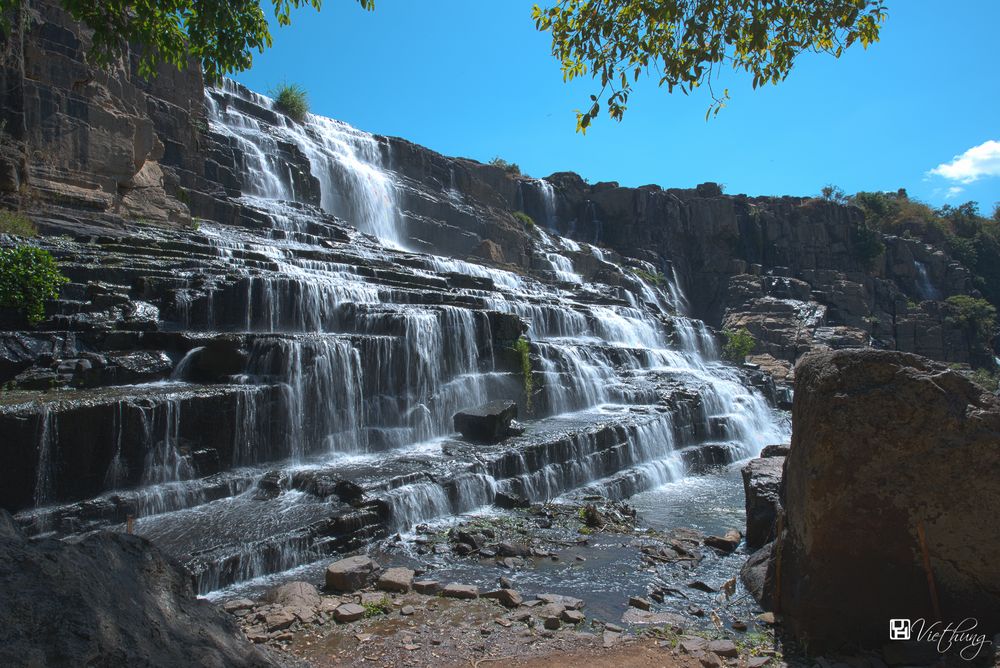 Pongour waterfall 