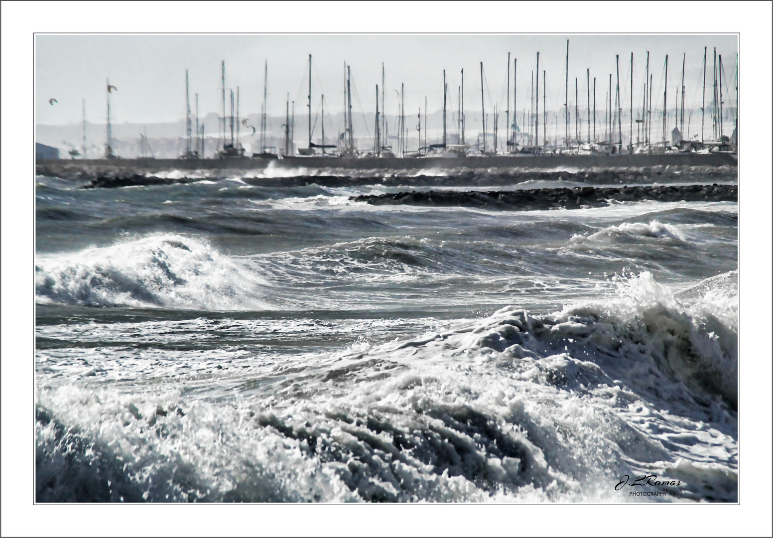 PONIENTE FUERTE