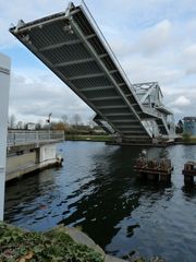 Pont à bascule de Benouville-2