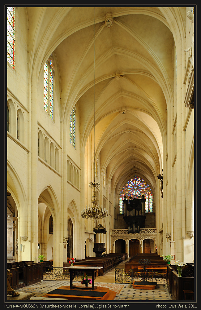 Pont-à-Mousson (Meurthe-et-Moselle, F), Église Saint-Martin, Blick aus dem Chor in das Mittelschiff