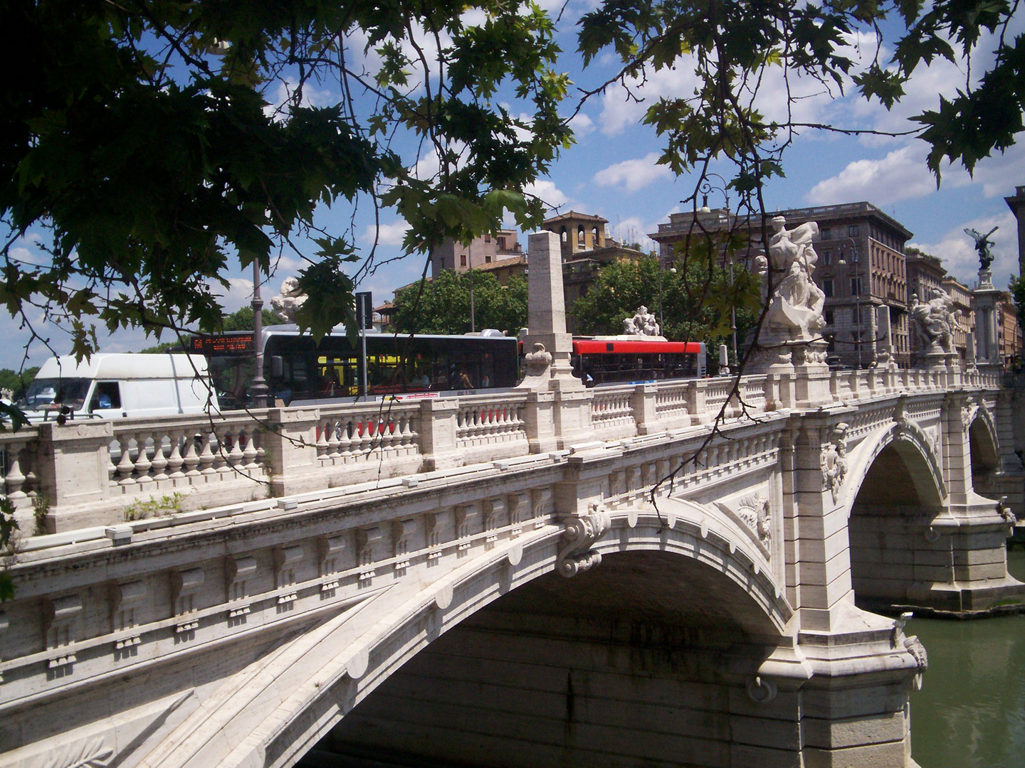 PONT A ROME