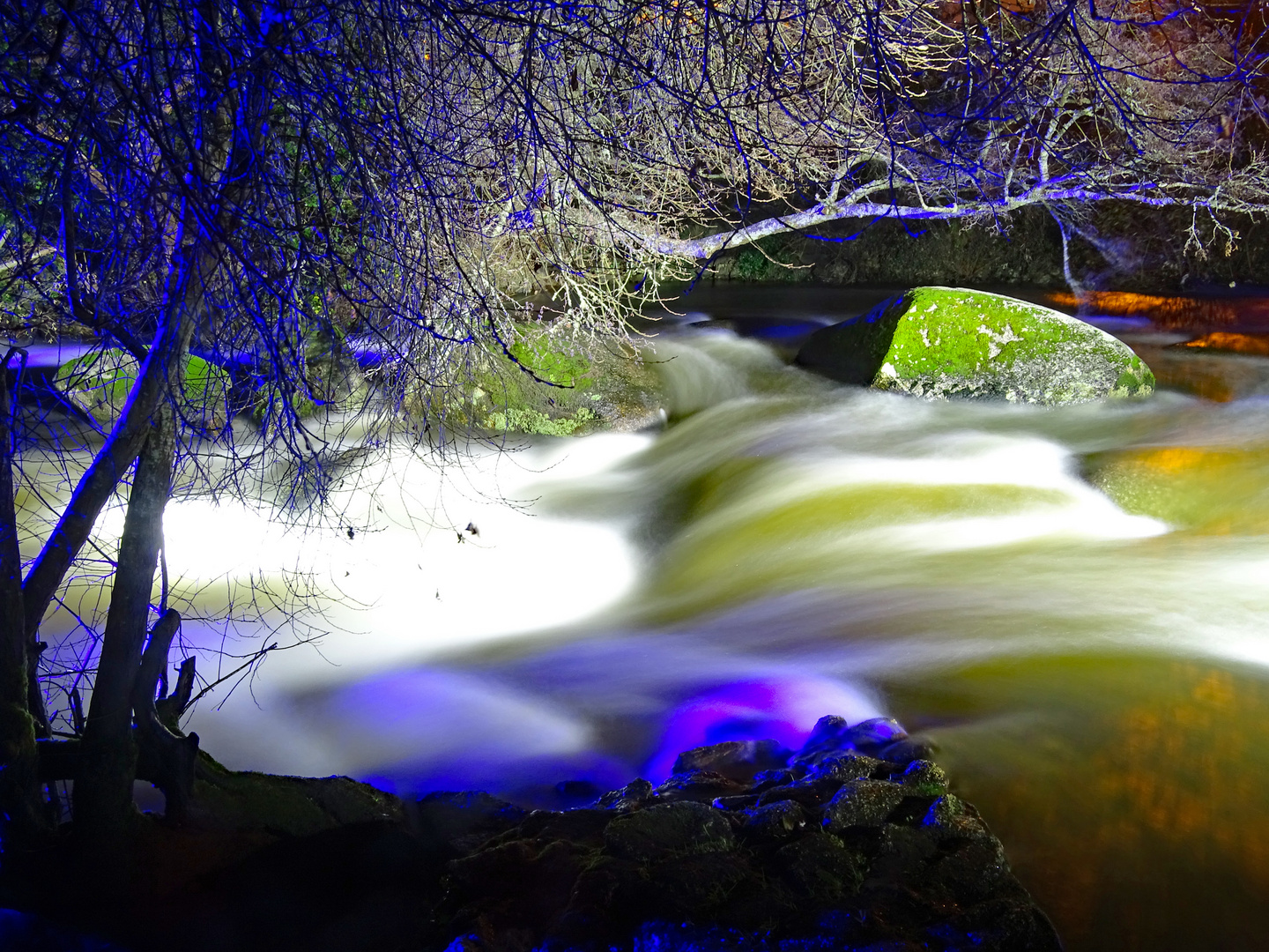 Pont Aven bei Nacht im Dezember