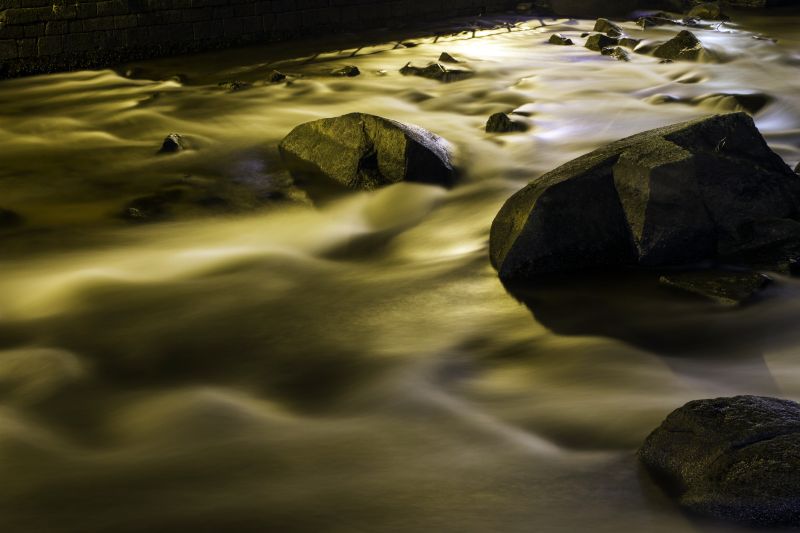 Pont Aven by night