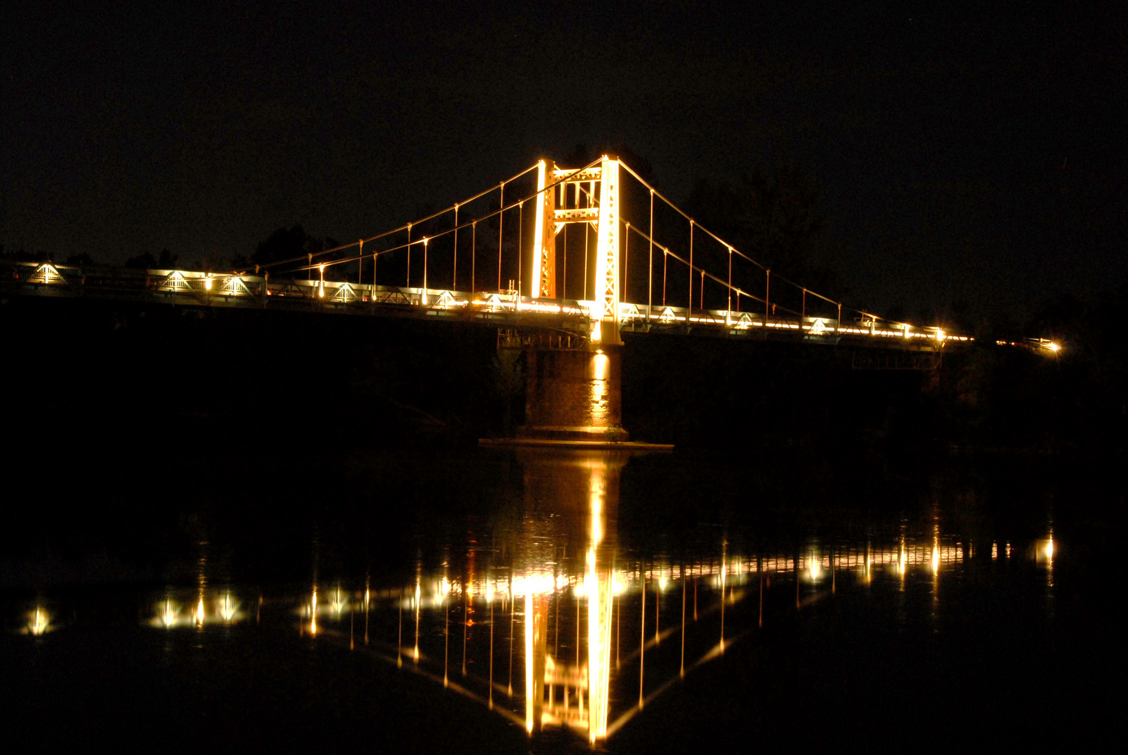 pont d'Auvillar (82) de nuit