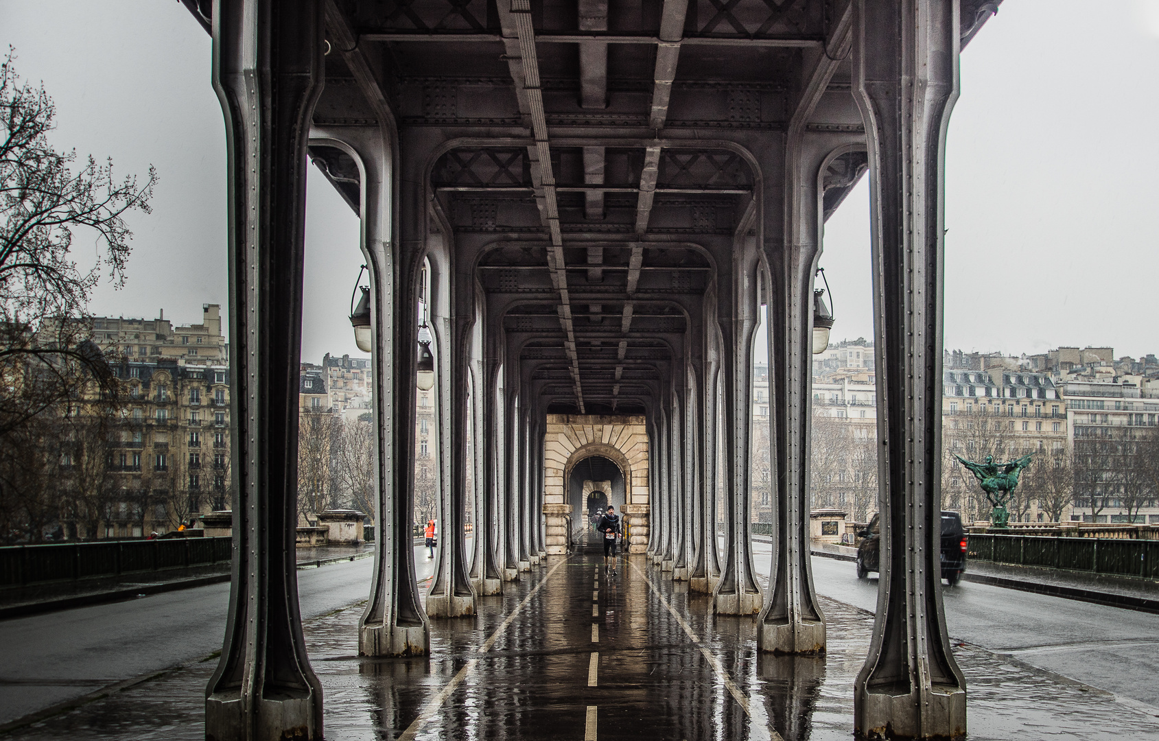 Pont de Bir-Hakeim