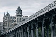 Pont de Bir-Hakeim