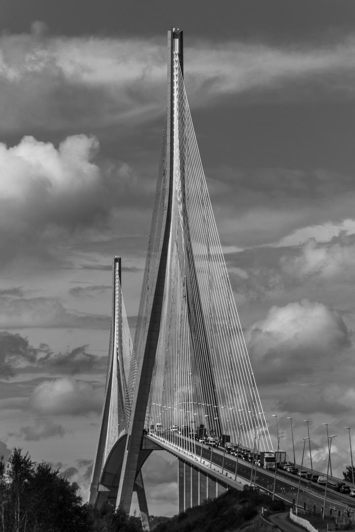 Pont de Normandie s/w