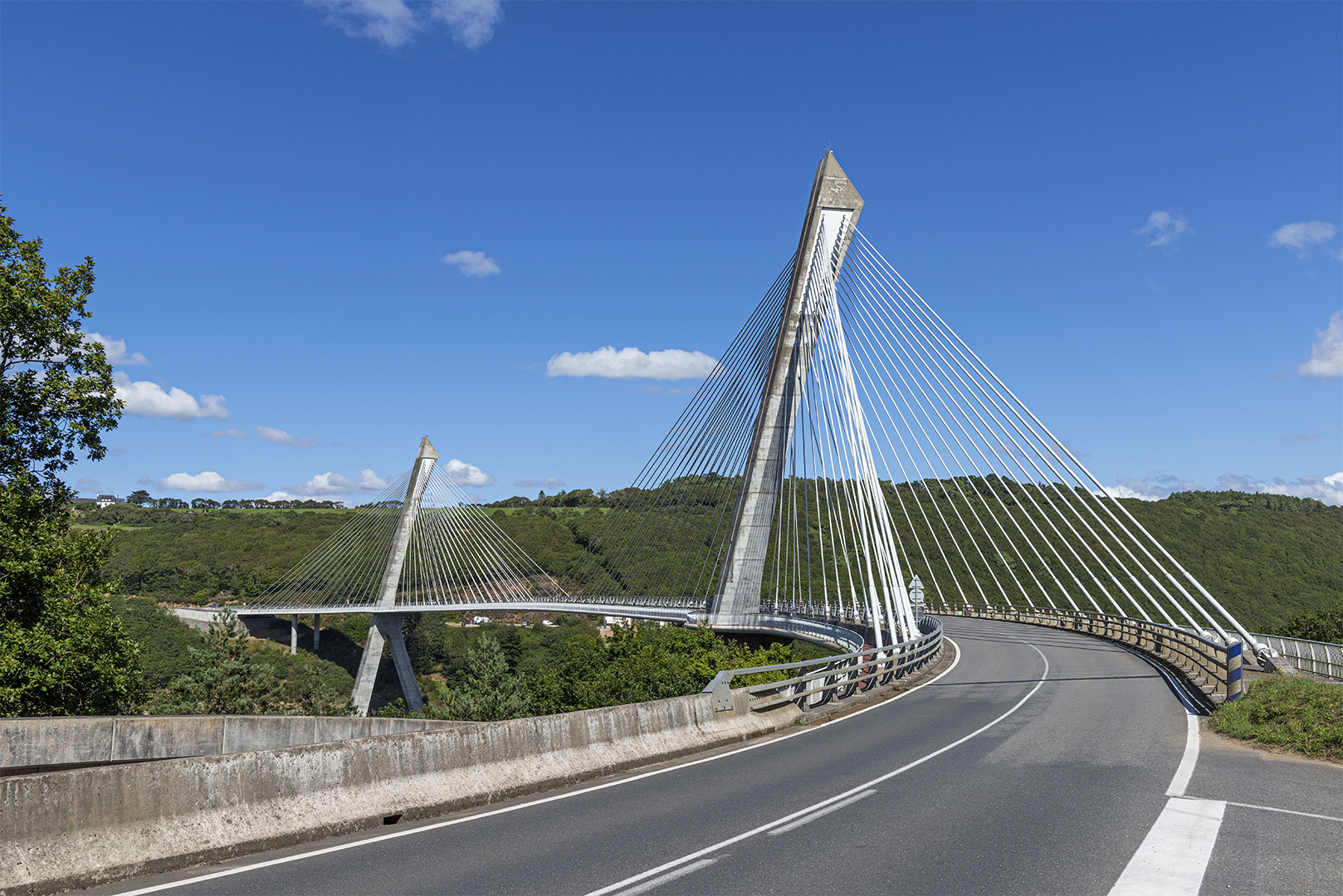 Pont de Térénez