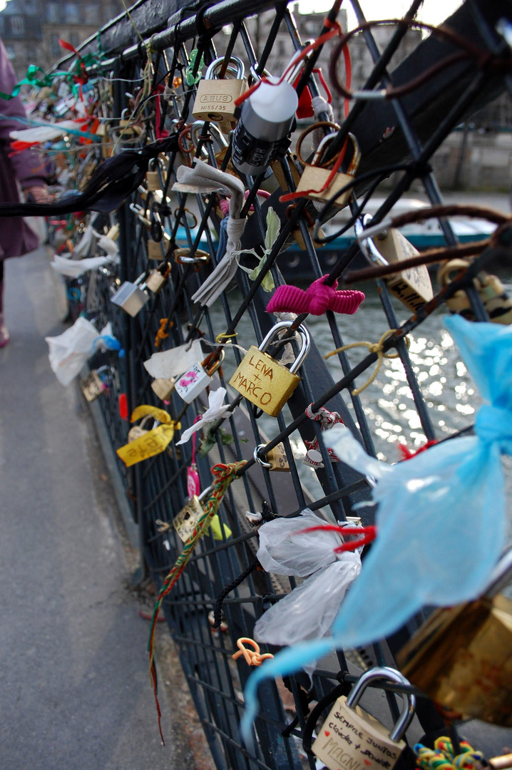 Pont des Amoureux