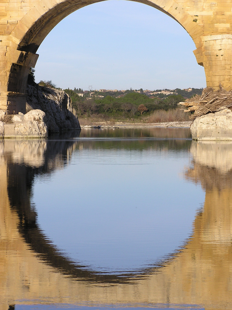 Pont du Gard une autre arche