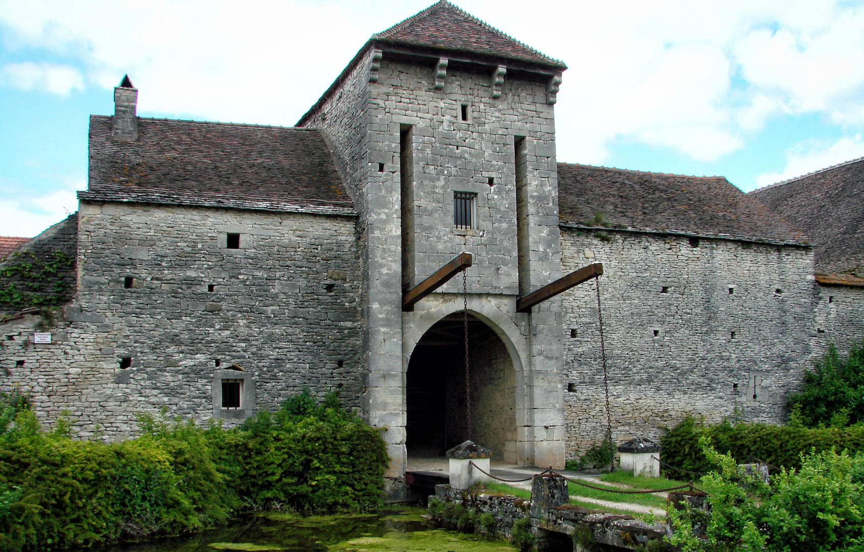 Pont levis de la ferme du fossé