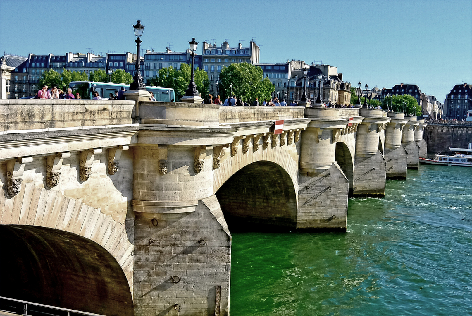 PONT NEUF