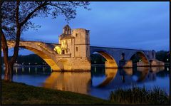 Pont Saint-Bénezet bei Nacht...(5)