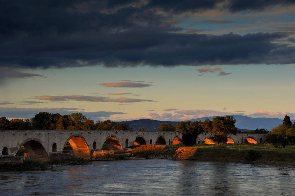 Pont-Saint-Esprit (2)