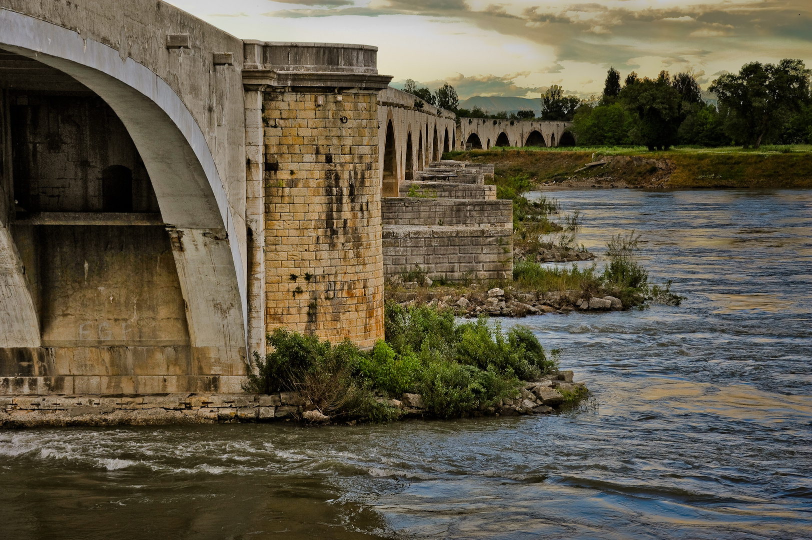 Pont-Saint-Esprit (3)