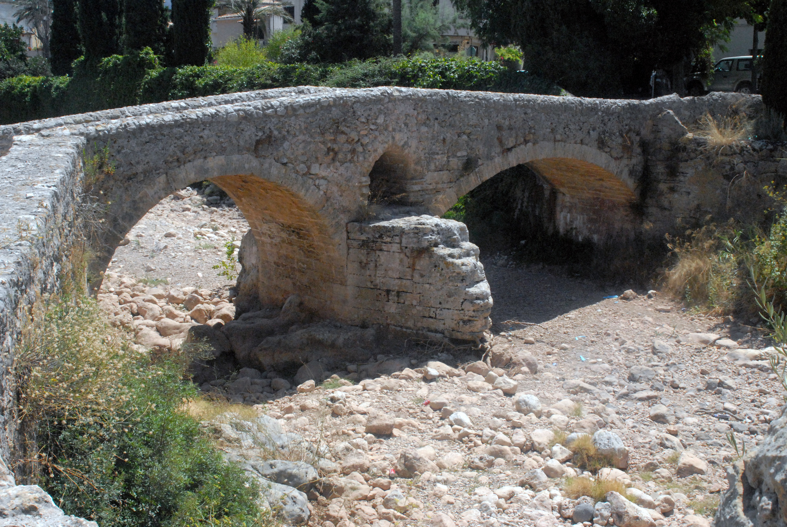 PONT SOBRE EL RIU SEC