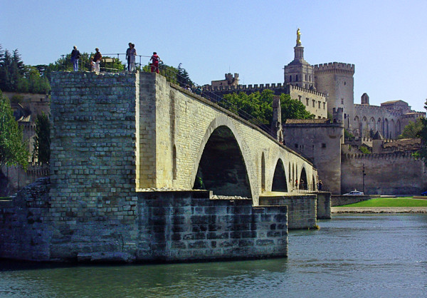 Pont St-Benezet Avignon.