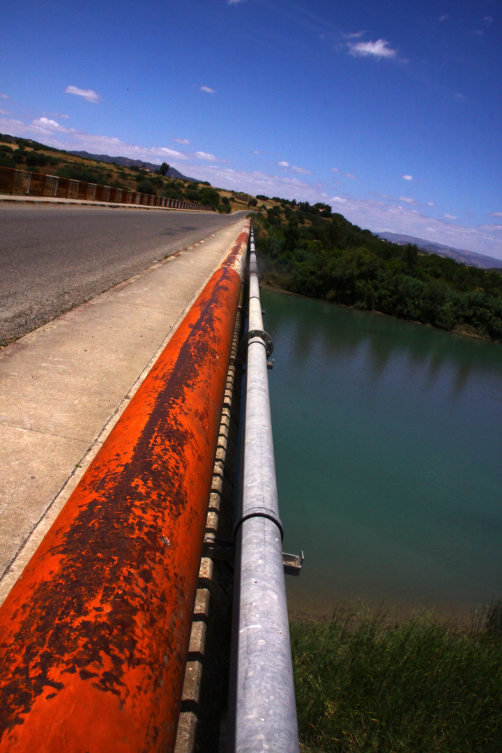 pont sur la rivière de ouargha maroc