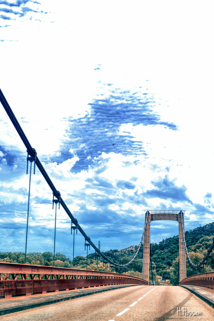 Pont suspendu de Viviers