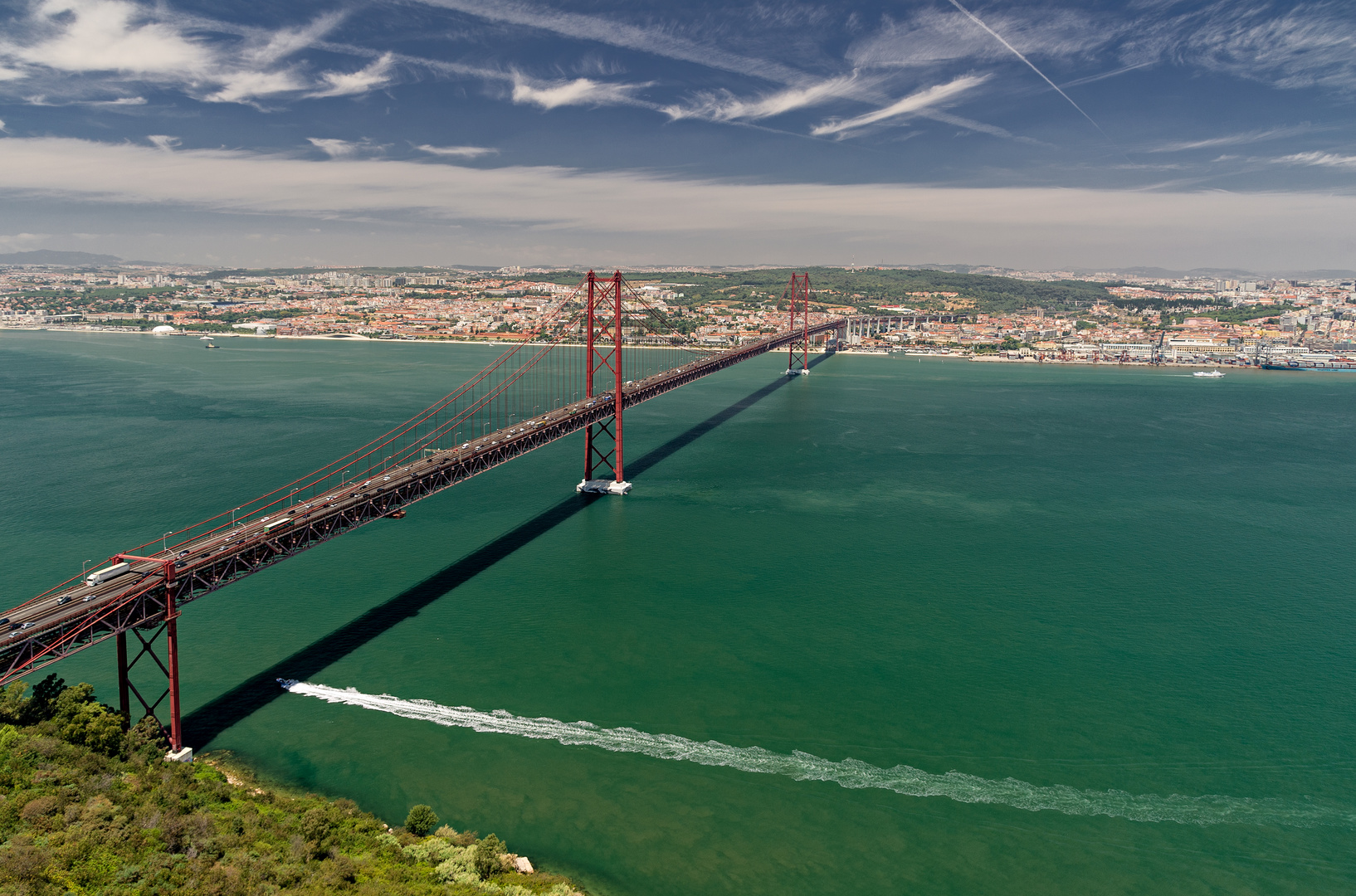 Ponte 25 de Abril