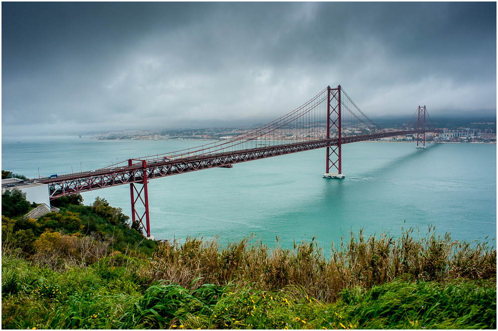 Ponte 25 de Abril