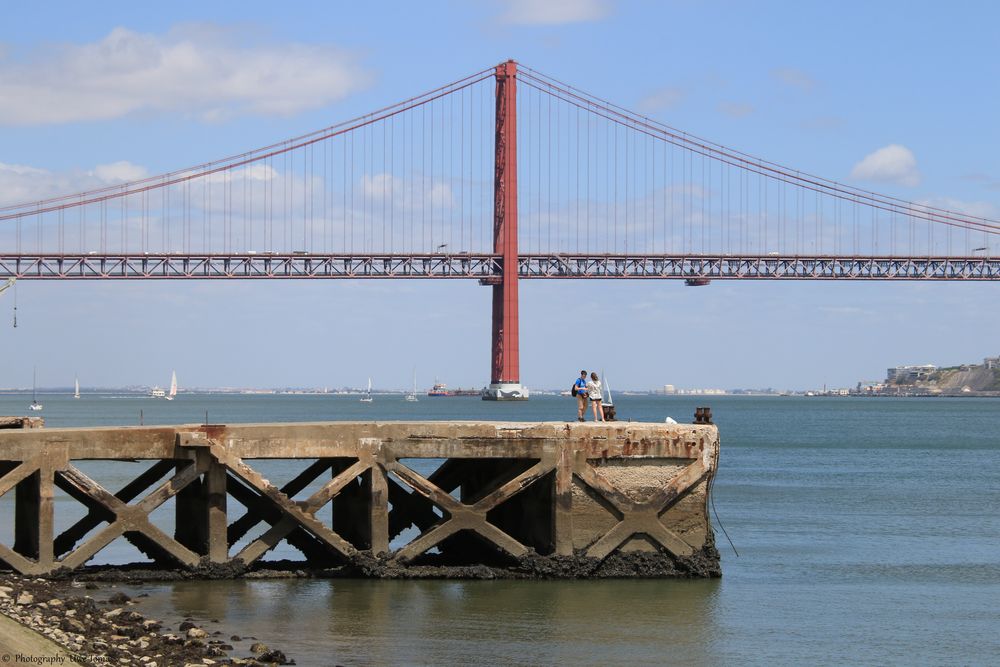 Ponte 25 de Abril