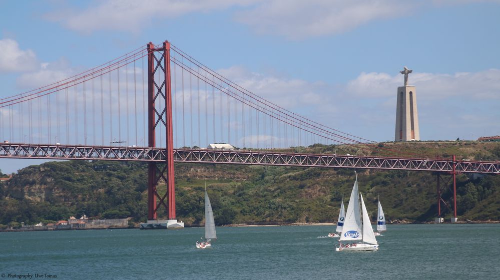 Ponte 25 de Abril