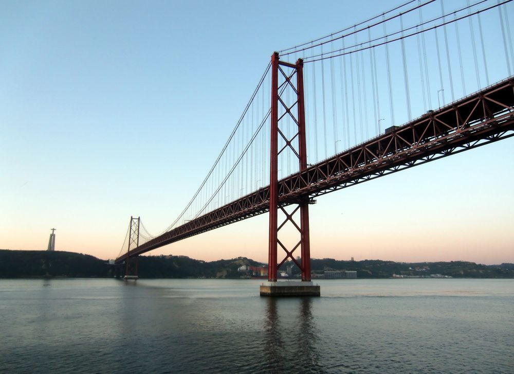Ponte 25 de Abril (Brücke des 25. April) in Lisabon
