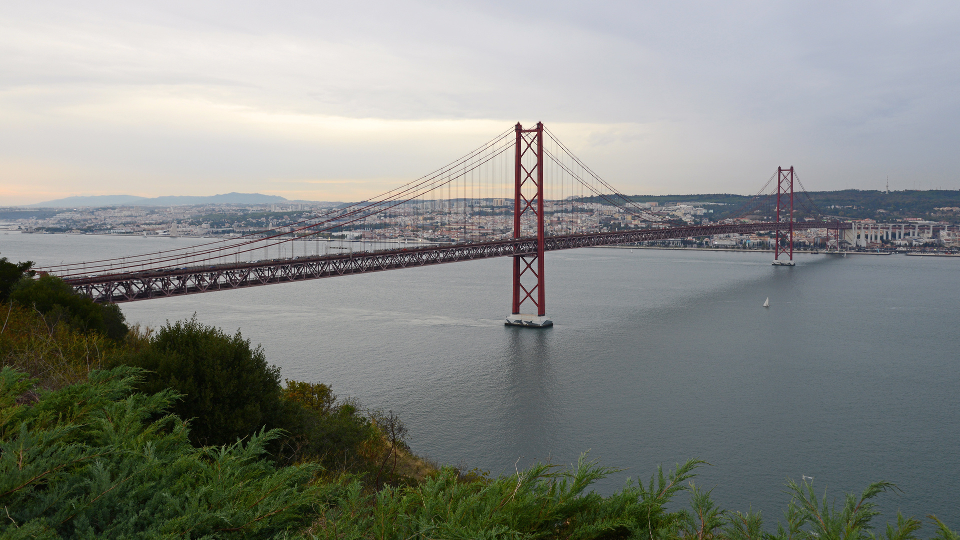 Ponte 25 de Abril 