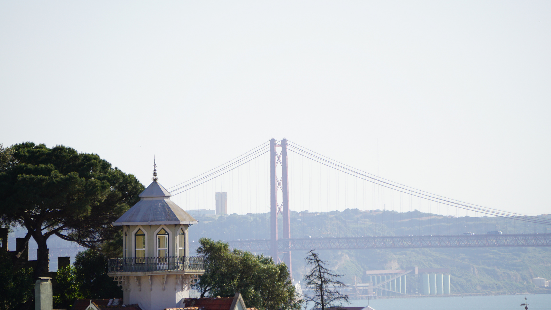 Ponte 25 de Abril