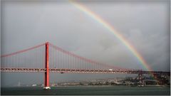 Ponte 25 de Abril unter dem Regenbogen